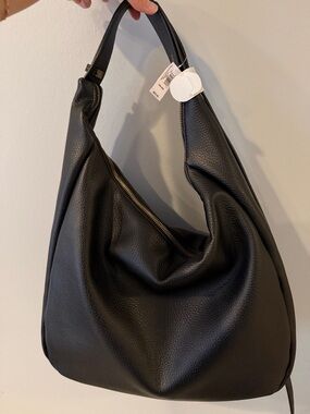 GAP Black Pebbled Hobo Shoulder Bag